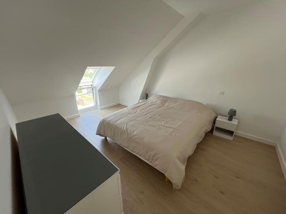 Appartement Neuf Proche Gare マリニー＝レ＝コンピエーニュ エクステリア 写真